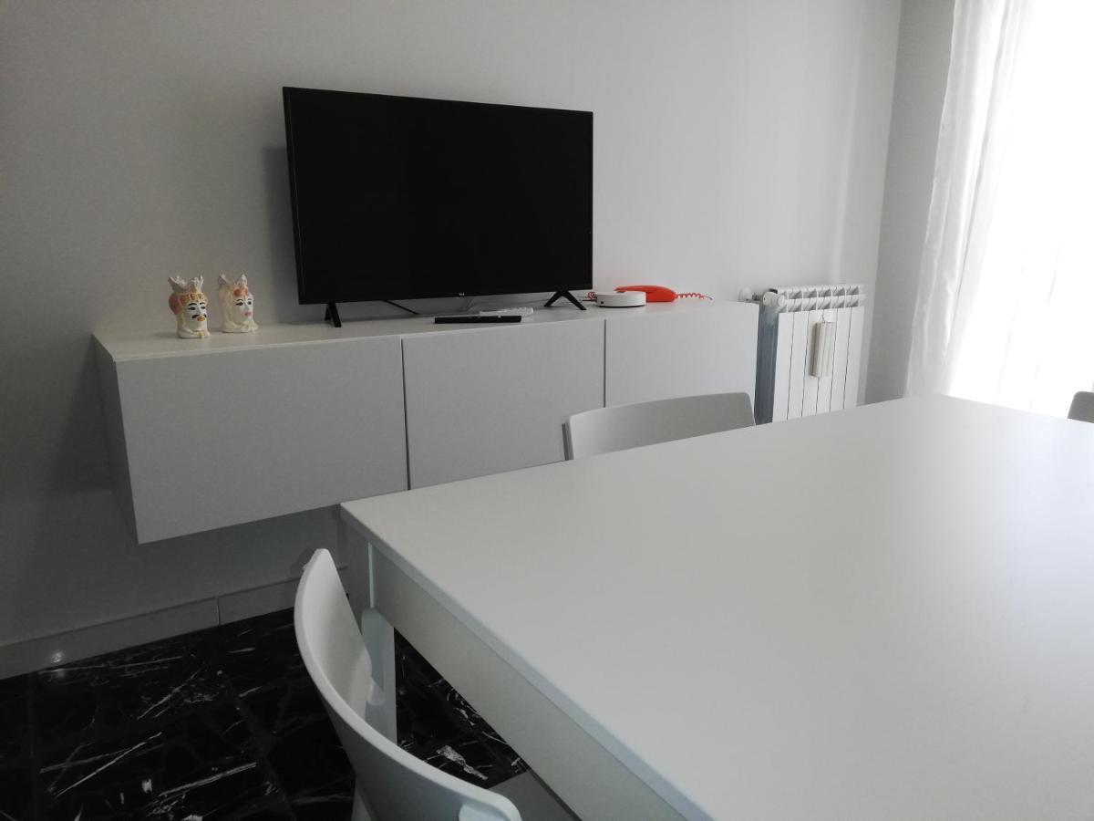 Casa Tevere Syrakusa Exteriör bild